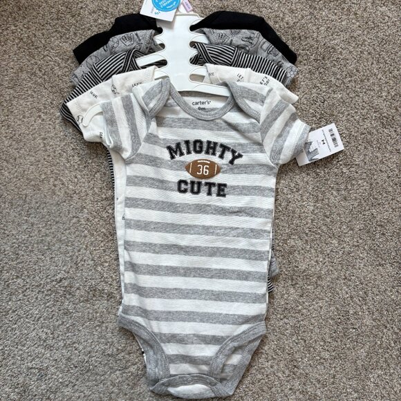 CARTERS baby boy set of 5 bodysuits 9months  NEW Football Sporty NFL - Picture 2 of 4
